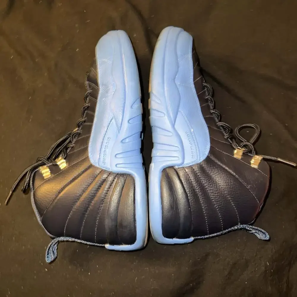 2012 Air Jordan Retro Obsidian 153265 410 Size 6Y (white painted light blue)